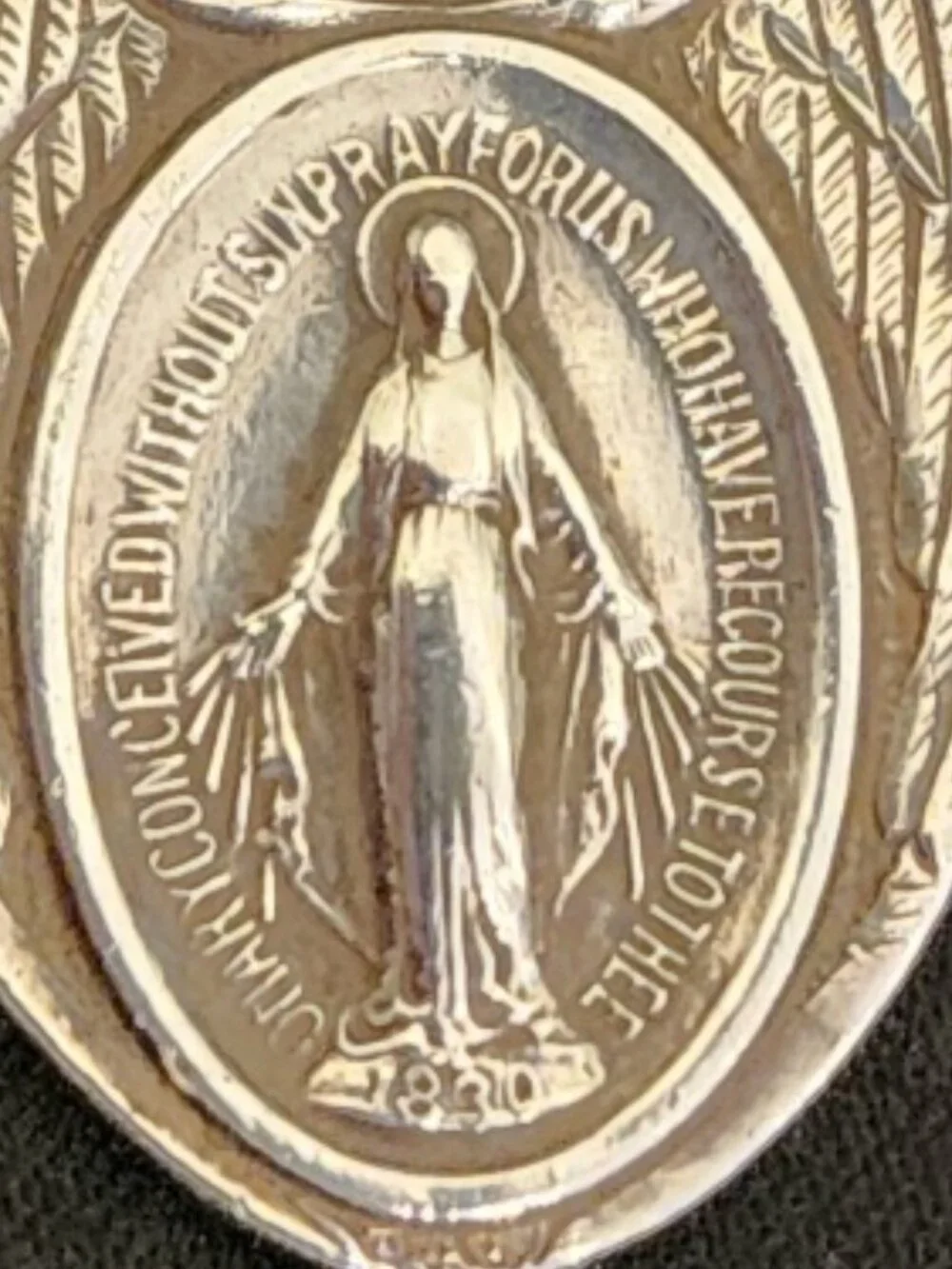 Vintage WWII Sterling Silver Miraculous Medal 